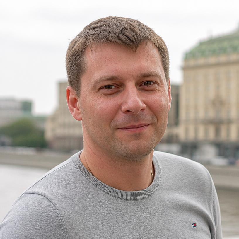 Дмитрий Кравцов